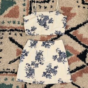 American Eagle Outfitters Blue Floral porcelain print Skirt Set